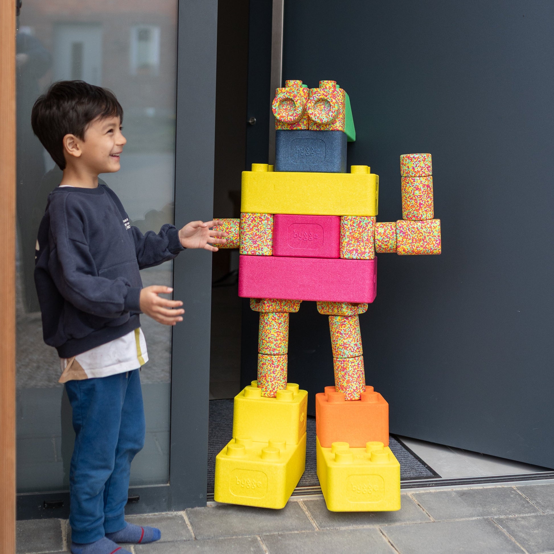 robot made auf bygge bricks