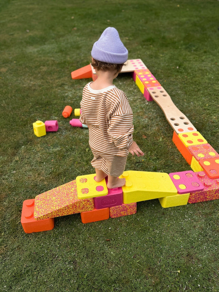 Psychomotorik bei Kindern: Wie bygge Bewegung und selbstständiges Entdecken verbindet - bygge.store
