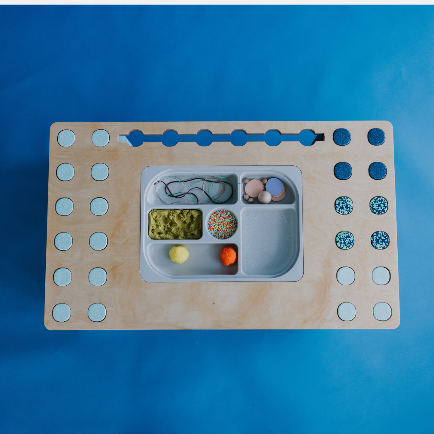 Sensory Play mit bygge Open-Ended-Play-Tisch