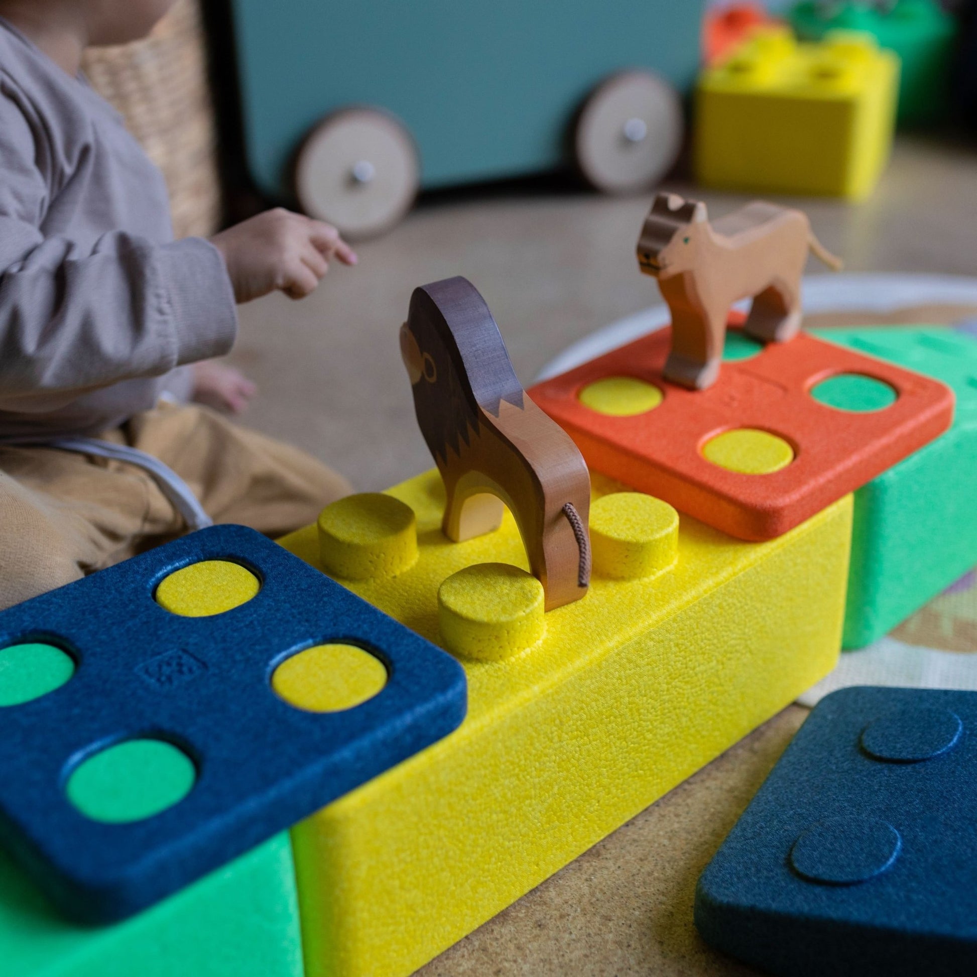 Zweite Wahl - Starterset "FARVESPIL" (12 Teile) - bygge.store